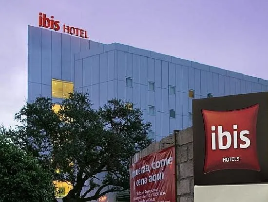 ibis Monterrey Valle